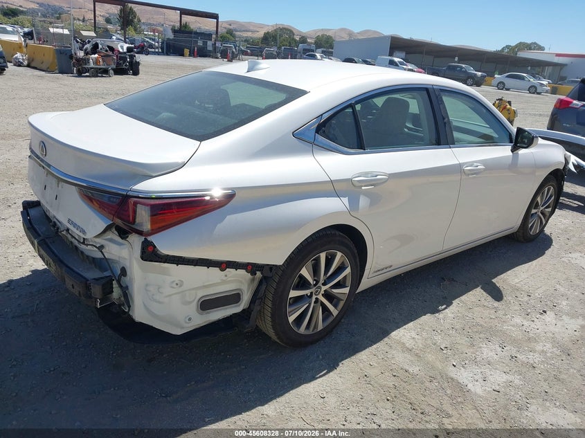 Vin: 58aca1c13mu003580, lot: 46106751, lexus es 300h 20214