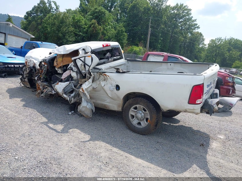 Vin: 3c6ur5jlxgg309517, lot: 46106796, ram 2500 slt 20163