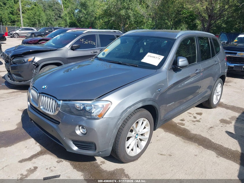 2017 BMW X3 auction photo 2