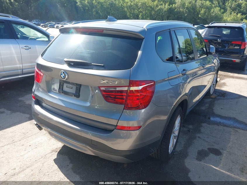 2017 BMW X3 auction photo 4