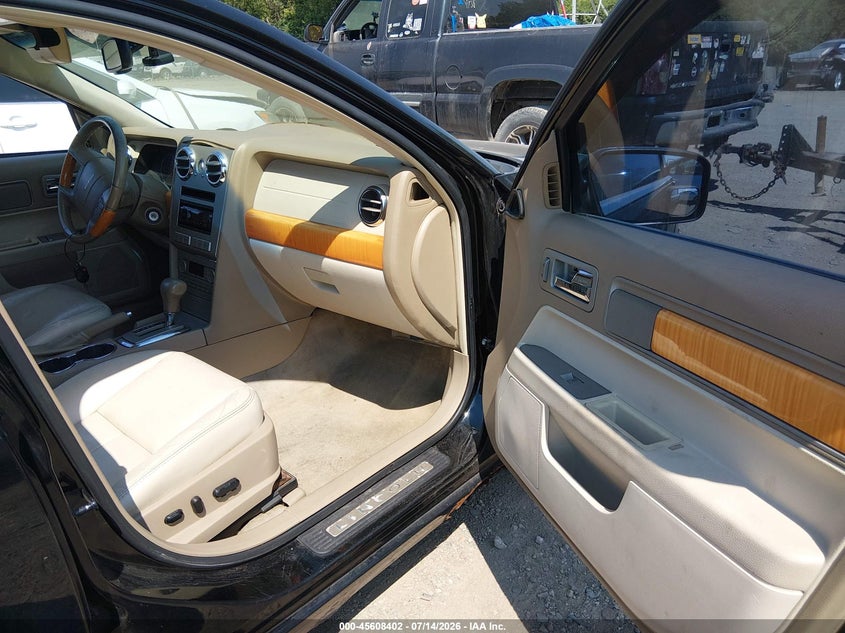 2006 LINCOLN ZEPHYR auction photo 5