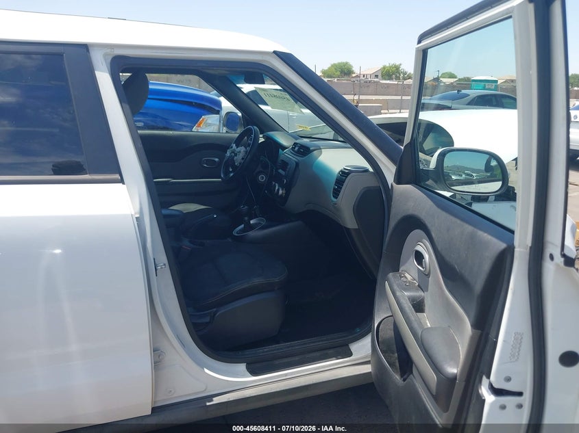 2014 KIA SOUL auction photo 5