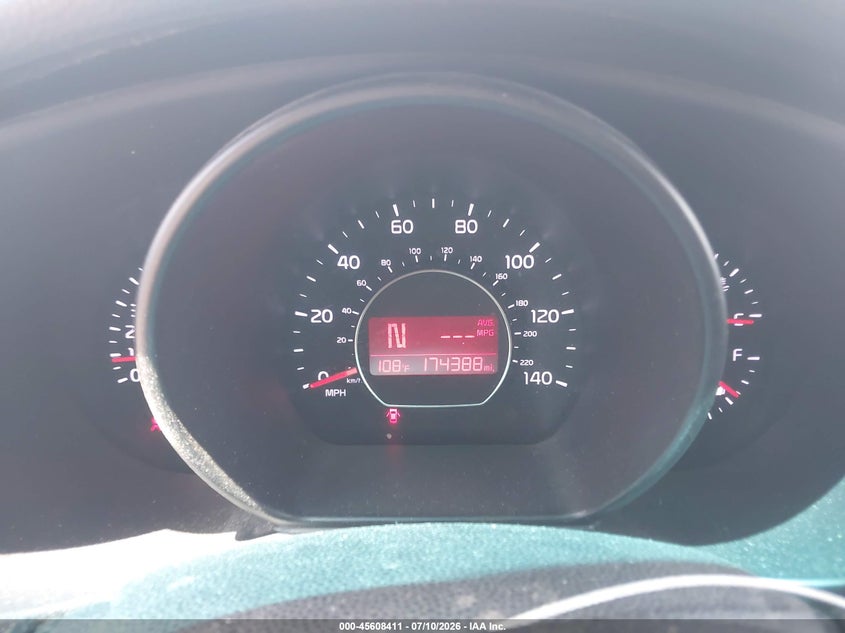 2014 KIA SOUL auction photo 7