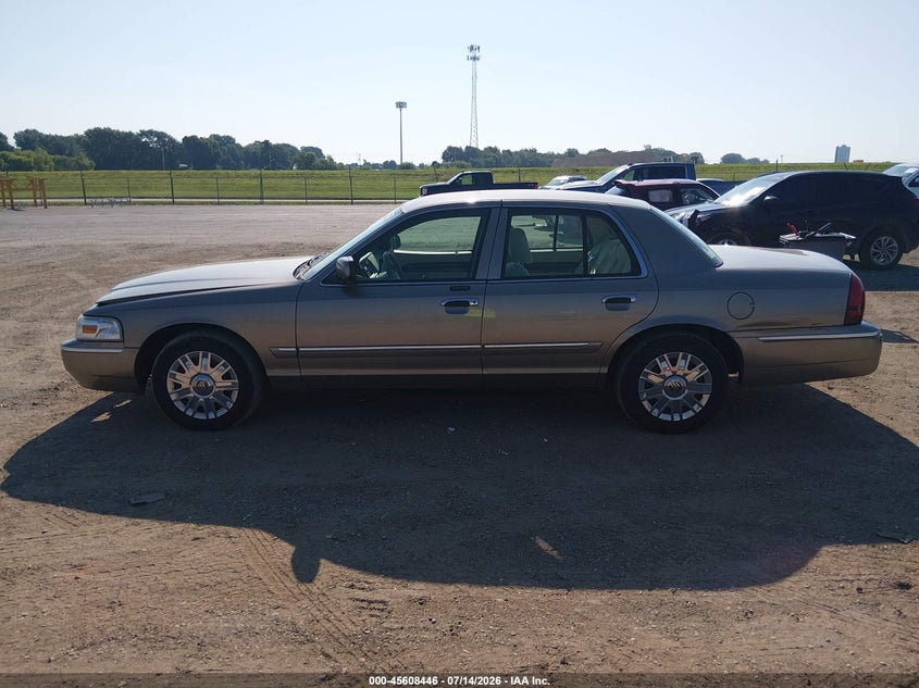 2006 Mercury Grand Marquis Gs VIN: 2MEFM74V86X641063 Lot: 45608446