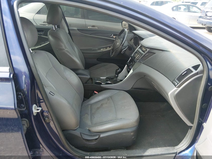 2013 HYUNDAI SONATA auction photo 5