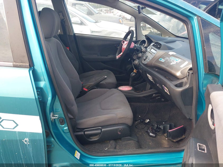 2013 HONDA FIT auction photo 5