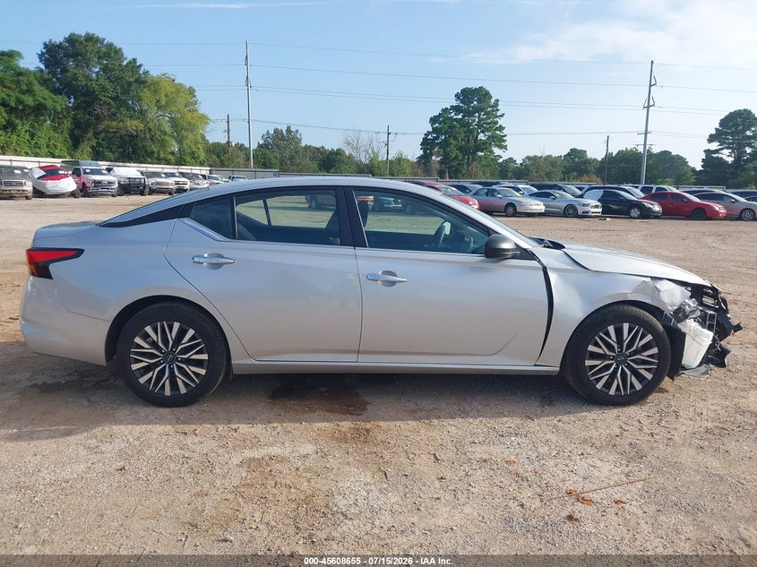 2025 NISSAN ALTIMA SV FWD — Photo 14