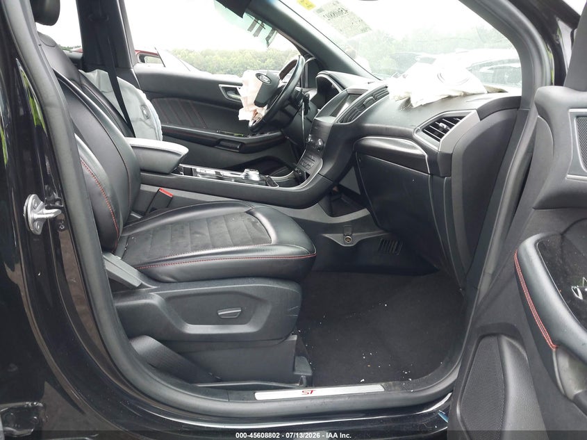 2020 FORD EDGE auction photo 5