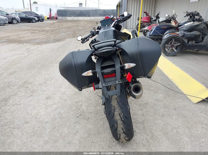 2019 Ktm 1290 Super Duke Gt VIN: VBKV6940XKM907528 Lot: 45608879