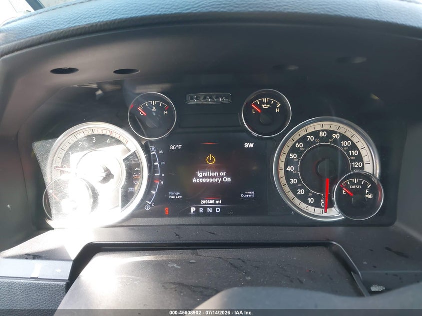 2013 Ram 2500 Laramie VIN: 3C6UR5FL8DG530277 Lot: 45608902