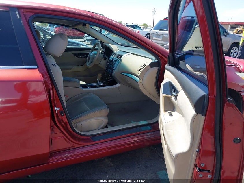 2014 NISSAN ALTIMA auction photo 5