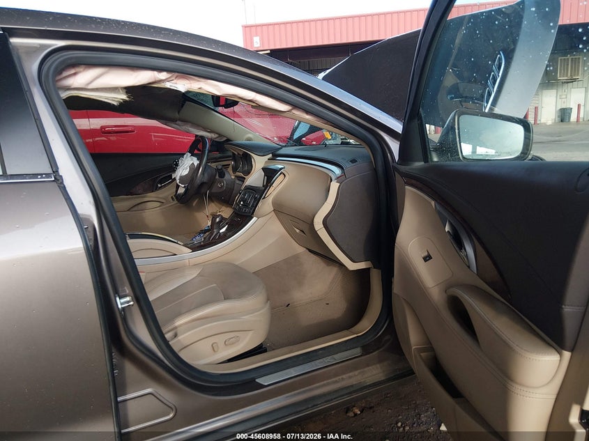 2010 BUICK LACROSSE auction photo 5