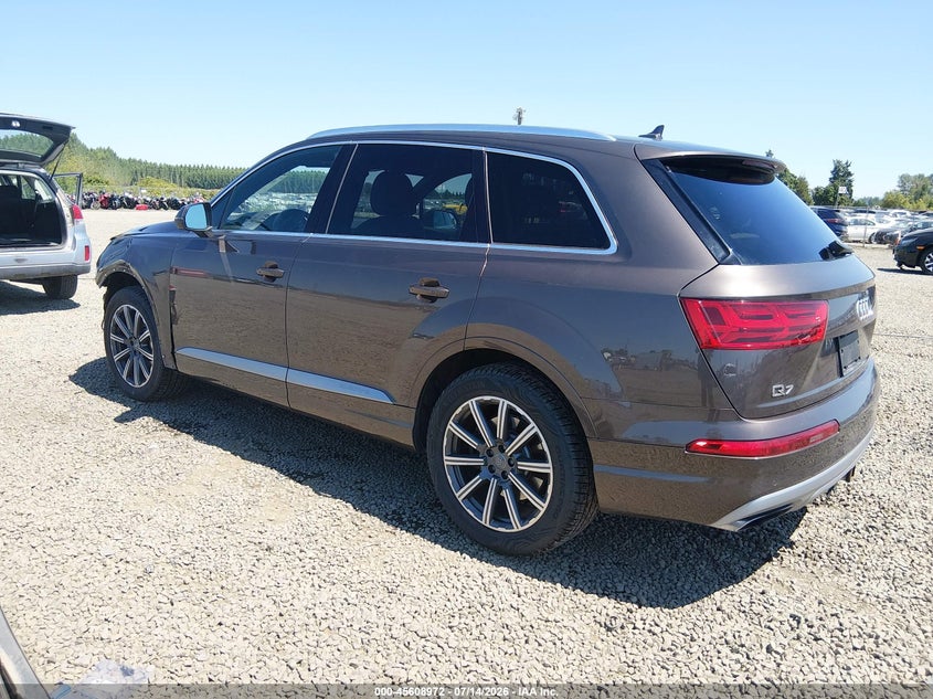 2017 Audi Q7 3.0T Premium VIN: WA1LAAF77HD015162 Lot: 45608972