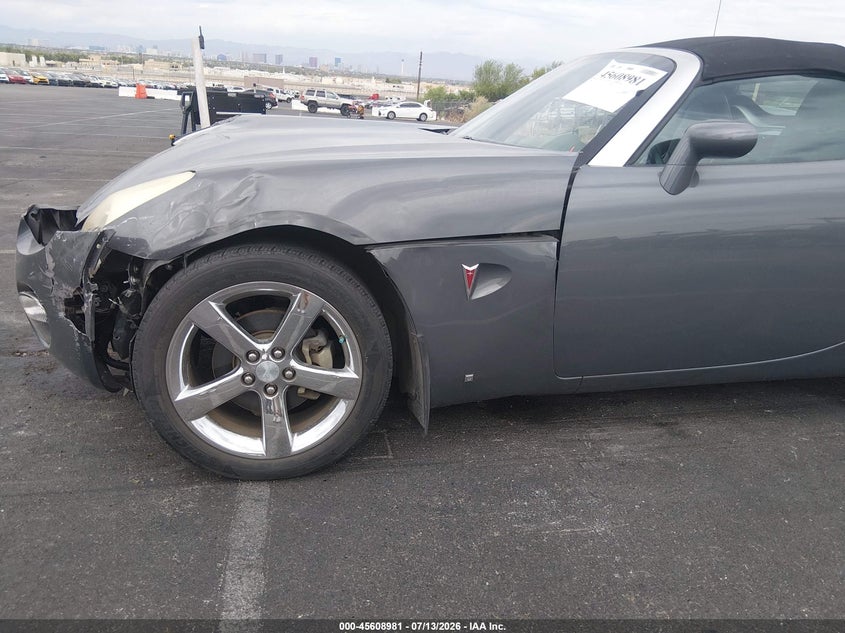 2008 Pontiac Solstice VIN: 1G2MB35B18Y104005 Lot: 45608981