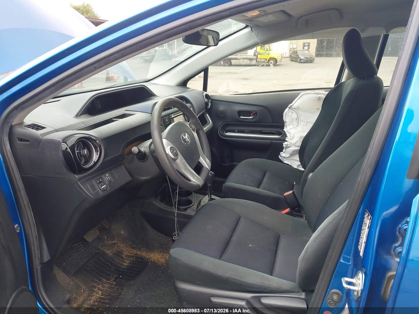 2016 Toyota Prius C Two VIN: JTDKDTB35G1132133 Lot: 45608983