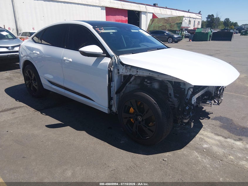 Vin: wa11aage4nb042329, lot: 46107417, audi e-tron sportback premium s line quattro 2022 img_1