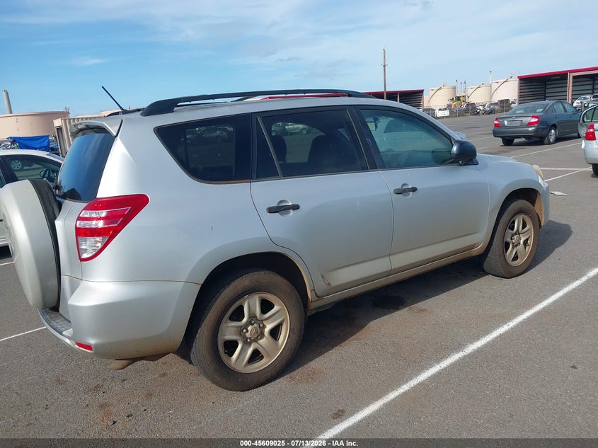 2009 TOYOTA RAV4 auction photo 4