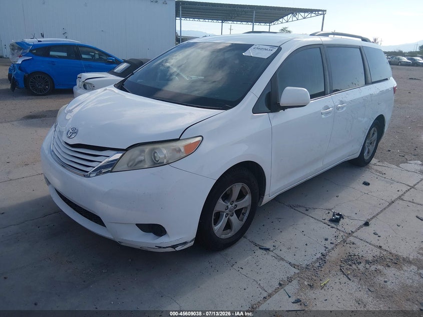 2017 Toyota Sienna Le 8 Passenger 5TDKZ3DC1HS793502 photo 1