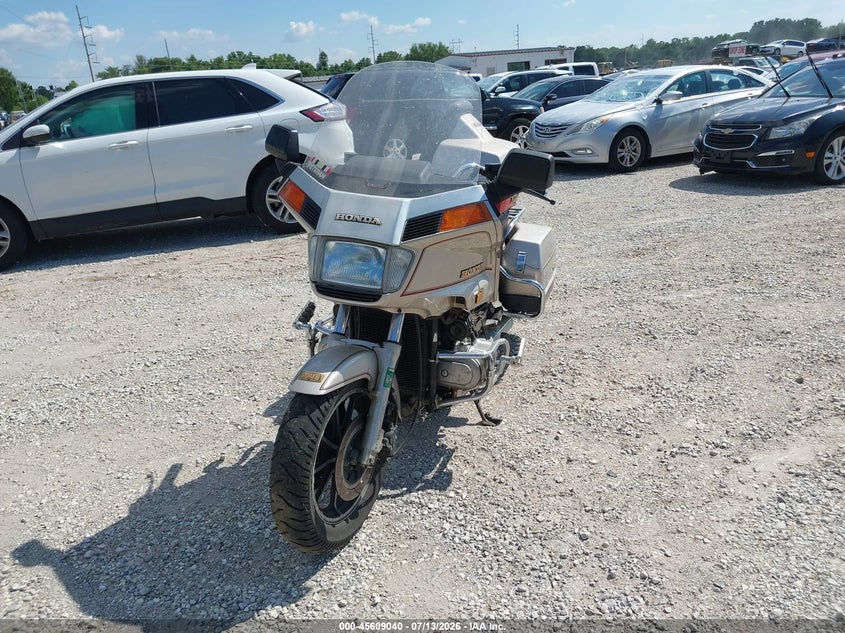 1987 HONDA GL1200 auction photo 5