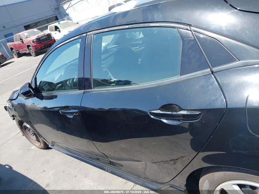 2018 HONDA CIVIC SPORT — Photo 14