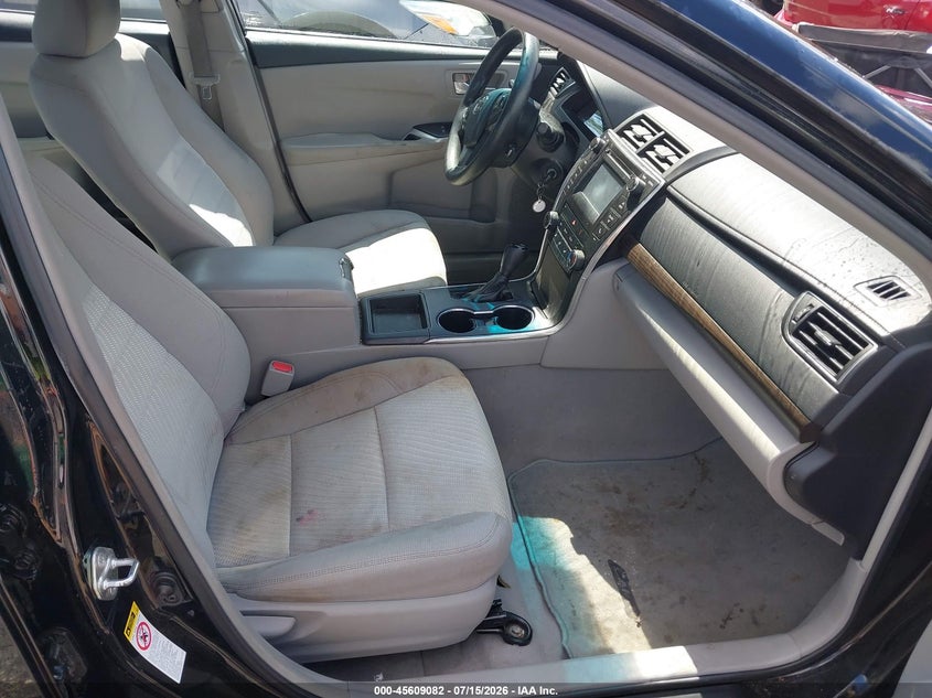 2015 TOYOTA CAMRY auction photo 5
