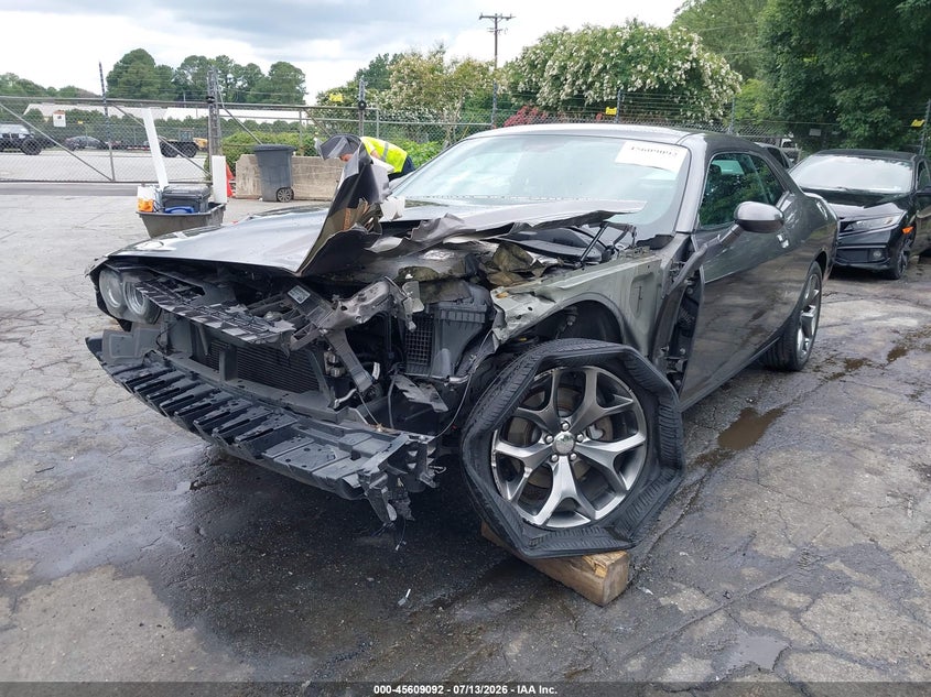 Vin: 2c3cdzbg1fh736812, lot: 46107515, dodge challenger sxt plus 20152