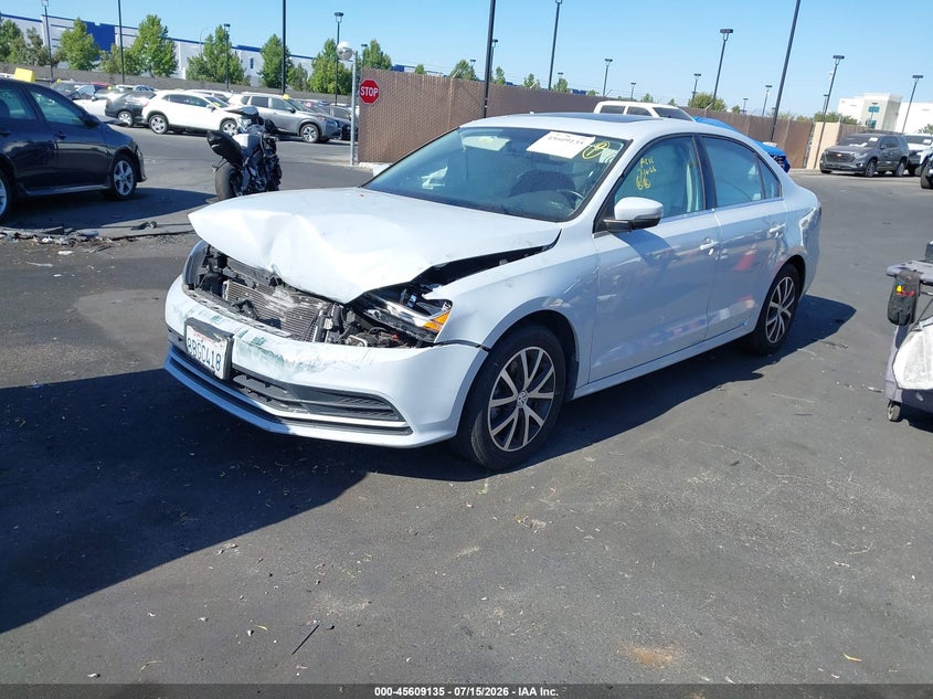 2018 Volkswagen Jetta, Удар спереди, IAAI, VIN 3VWDB7AJ4JM219325 — фото 2