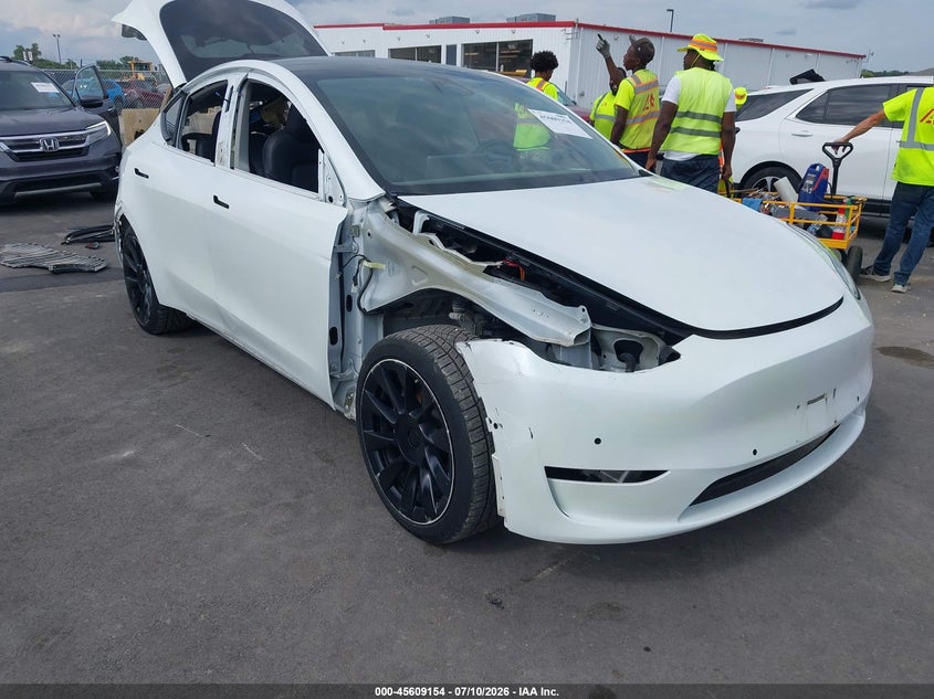 2021 TESLA MODEL Y auction photo 1