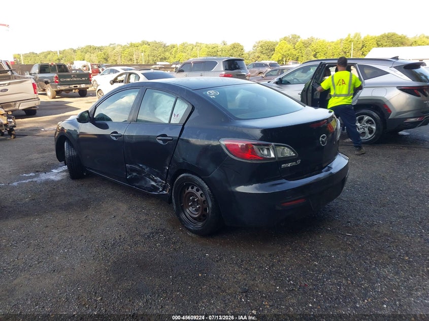 Vin: jm1bl1tg8d1809261, lot: 46107647, mazda mazda3 i sv 20133