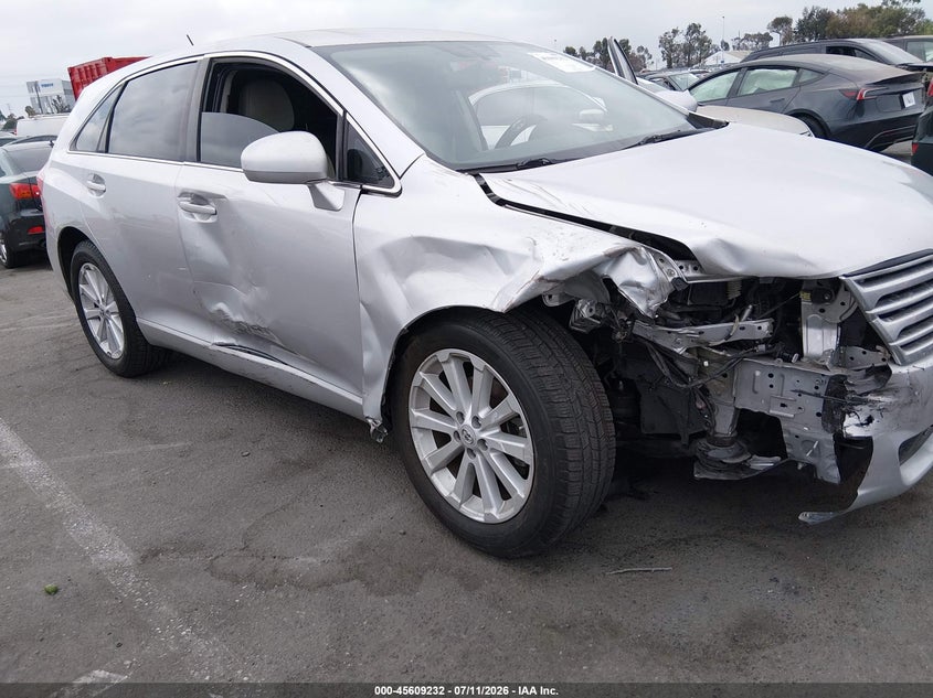 2011 TOYOTA VENZA auction photo 6