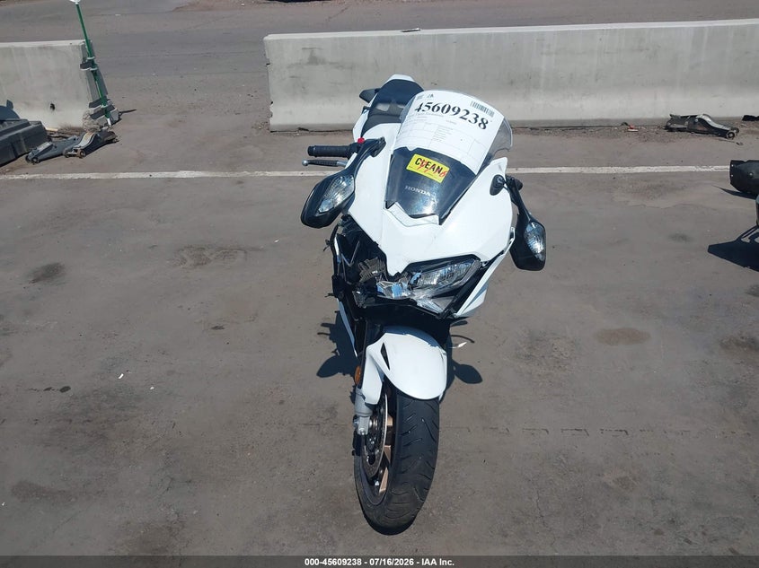 2014 HONDA VFR SPORT_BIKE 4