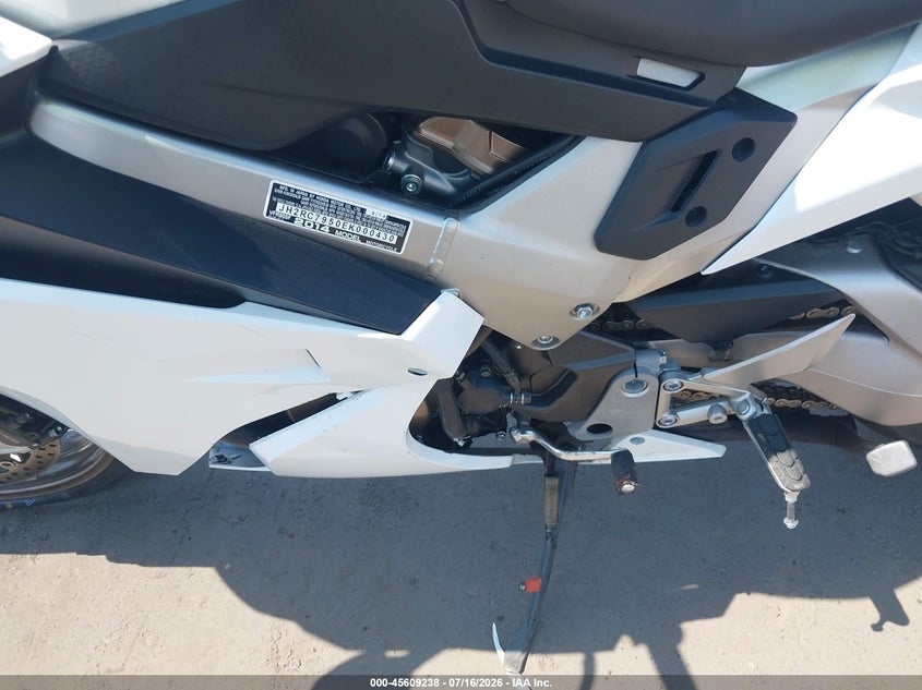 2014 Honda Vfr800 F VIN: JH2RC7950EK000430 Lot: 45609238