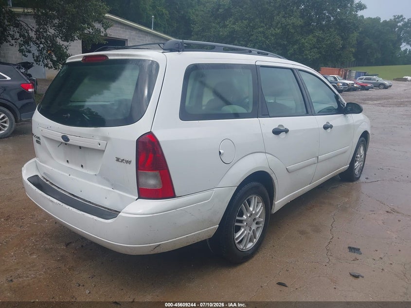 2005 FORD FOCUS auction photo 4