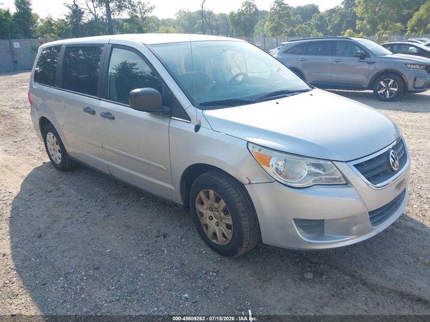 Vin: 2v4rw4dg9br717709, lot: 46107686, volkswagen routan s 2011 img_1
