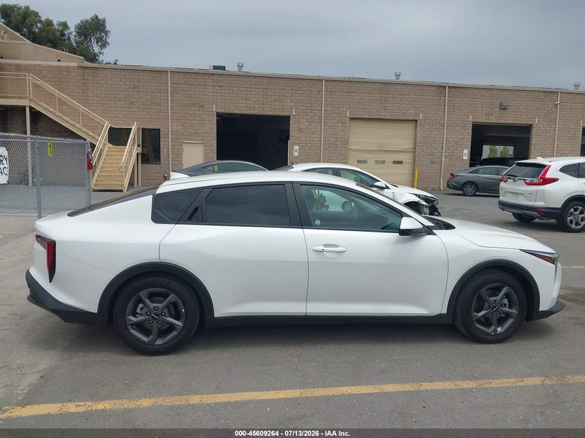 2025 Kia K4 Lxs VIN: 3KPFT4DE2SE063285 Lot: 45609264