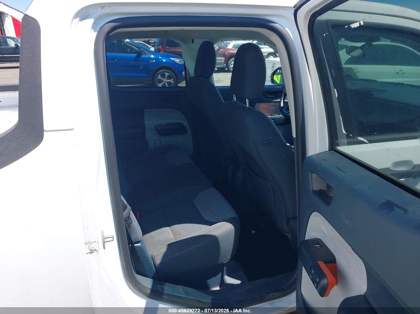 2024 FORD MAVERICK auction photo 7