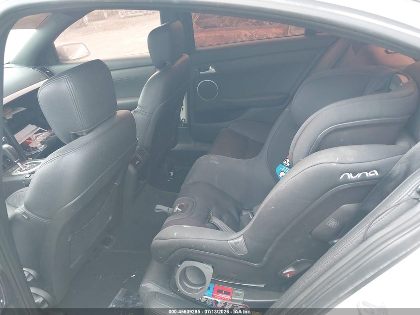 2009 PONTIAC G8 auction photo 8