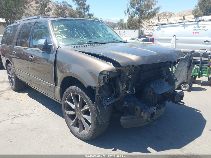 2016 LINCOLN NAVIGATOR L RESERVE