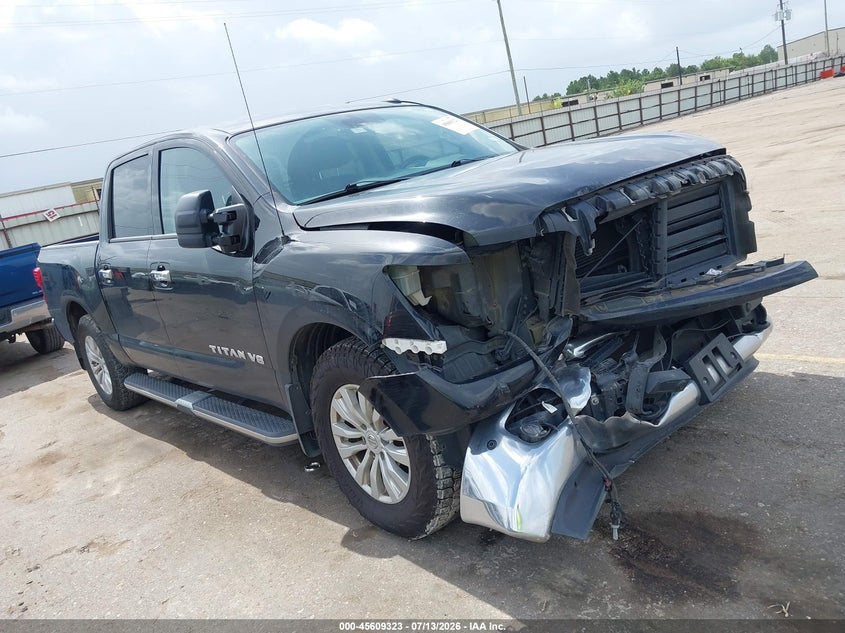 2019 NISSAN TITAN auction photo 1