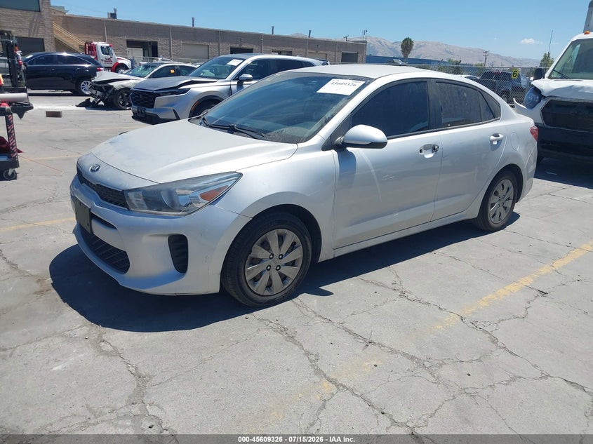 2020 KIA RIO auction photo 2