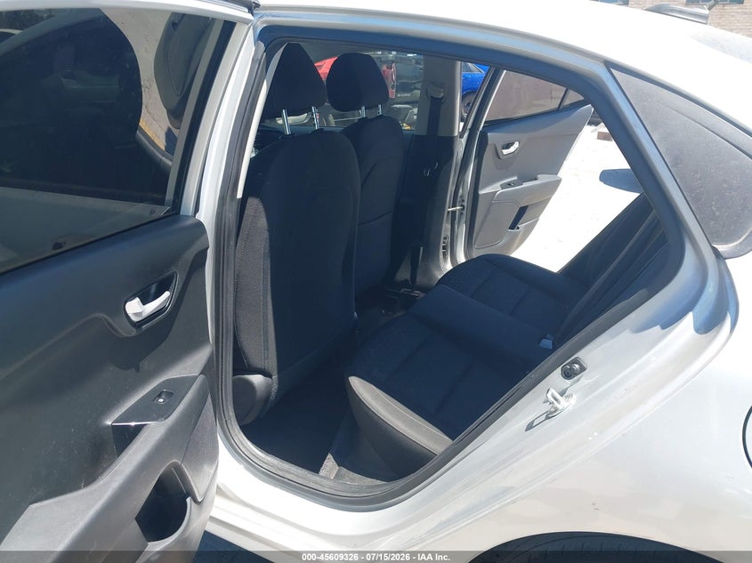 2020 KIA RIO auction photo 8