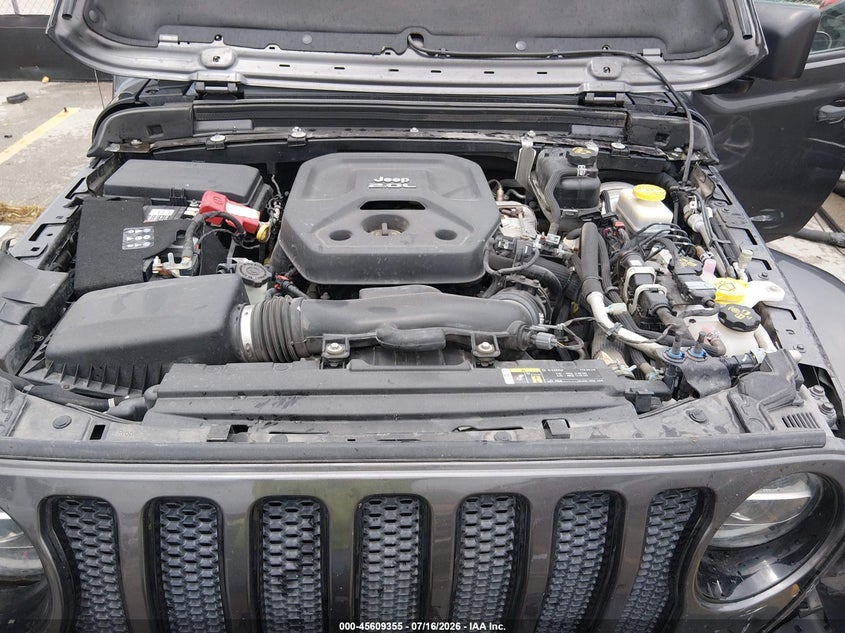2020 Jeep Wrangler Unlimited Sahara Altitude 4X4 VIN: 1C4HJXEN3LW111706 Lot: 45609355