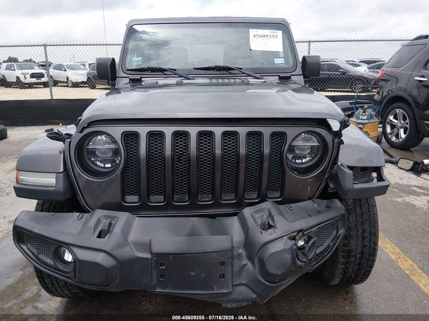 2020 Jeep Wrangler Unlimited Sahara Altitude 4X4 VIN: 1C4HJXEN3LW111706 Lot: 45609355