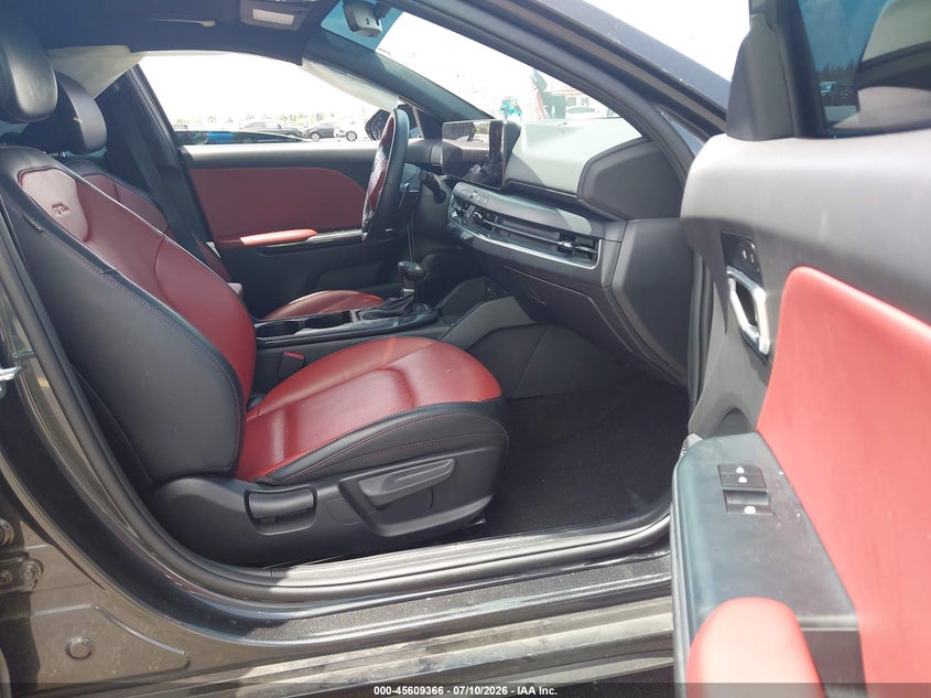 2025 KIA K4 GT-LINE - zdjęcie 5