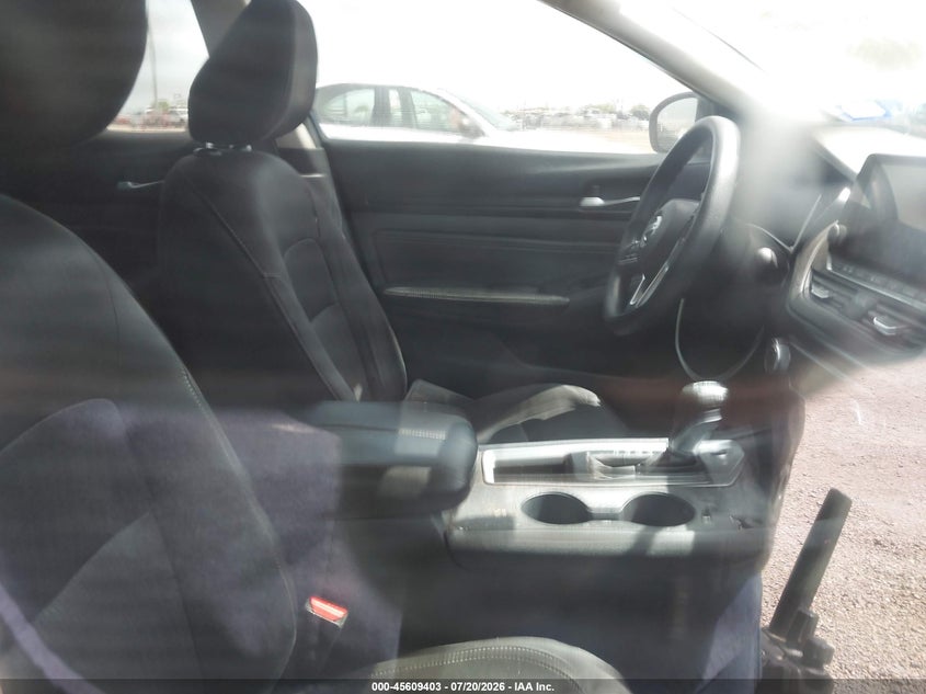 2020 NISSAN ALTIMA auction photo 5