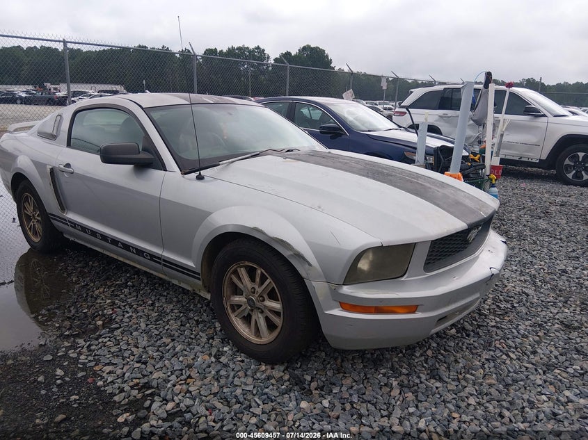 2006 FORD MUSTANG V6