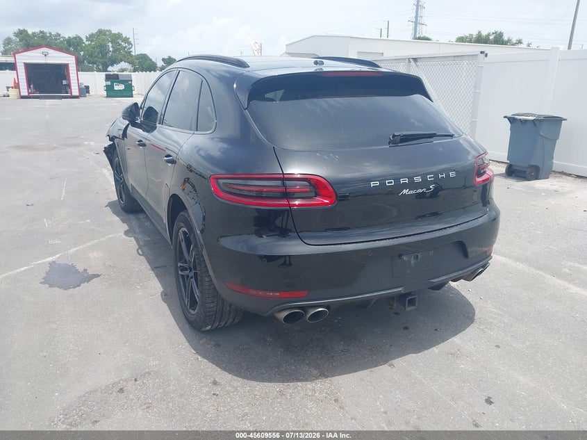 2017 Porsche Macan S VIN: WP1AB2A54HLB19344 Lot: 45609556