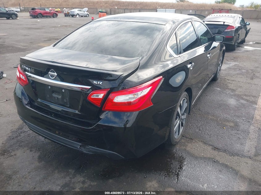 AtlanticExpress - Nissan Altima