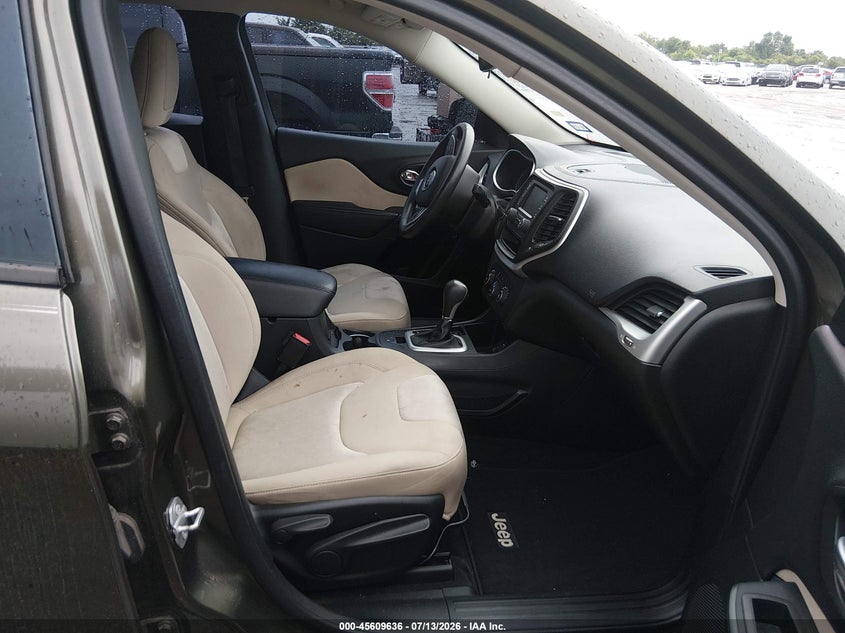 2015 JEEP CHEROKEE auction photo 5