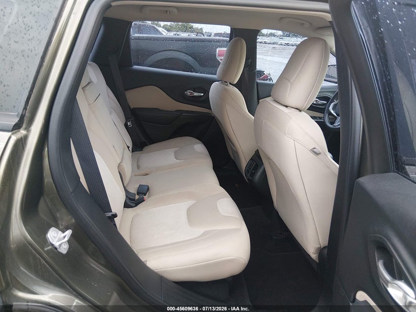 2015 JEEP CHEROKEE auction photo 8